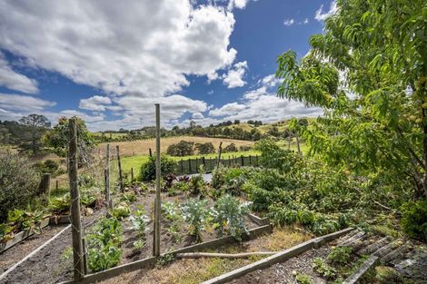 Photo of property in 135 Central Road, Mareretu, Maungaturoto, 0571