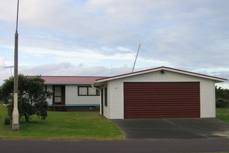 Photo of property in 35 Blue Bell Parade, Omaha, 0986