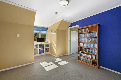 Photo of property in 13 Field Street, Silverstream, Upper Hutt, 5019