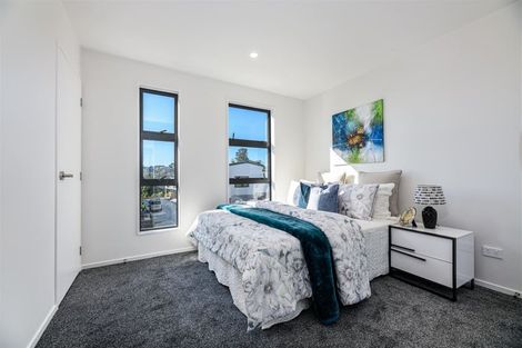 Photo of property in 1/6 Kereru Street, Henderson, Auckland, 0612