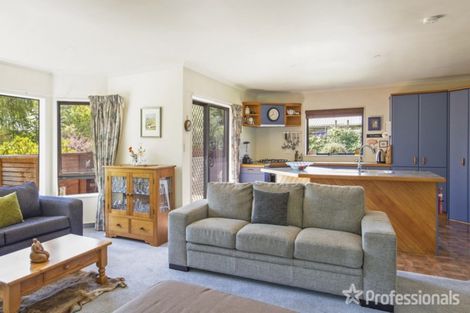 Photo of property in 69 Frederick Street, Carterton, 5713