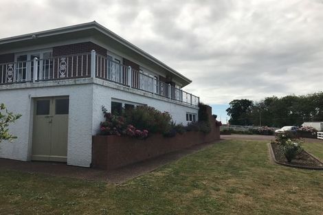 Photo of property in 323 Buckland Road, Buckland, Pukekohe, 2677