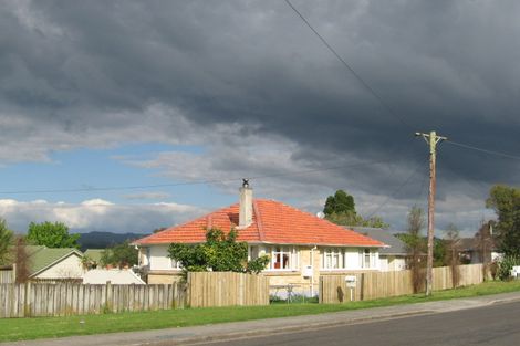 Photo of property in 6a Somerset Grove, Parkvale, Tauranga, 3112