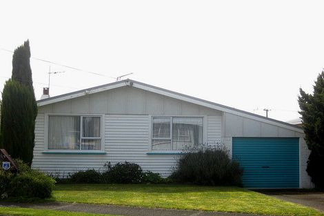 Photo of property in 6 Buckland Place, Spotswood, New Plymouth, 4310