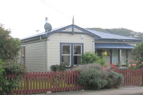 Photo of property in 43 Tama Street, Alicetown, Lower Hutt, 5010
