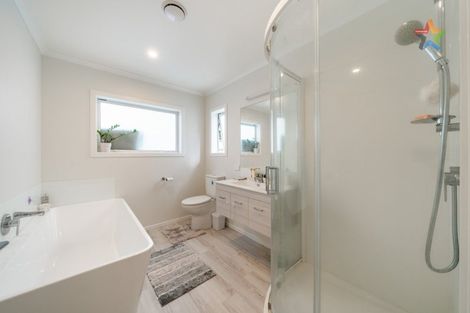 Photo of property in 139a Wainuiomata Road, Wainuiomata, Lower Hutt, 5014