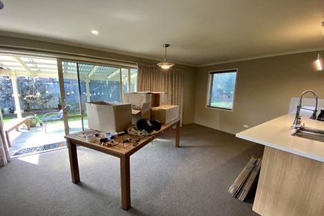 Photo of property in 30 Kendall View, Stoke, Nelson, 7011