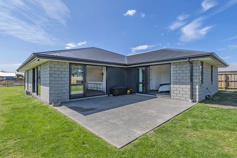 Photo of property in 9 Huntaway Lane, Dunsandel, 7682