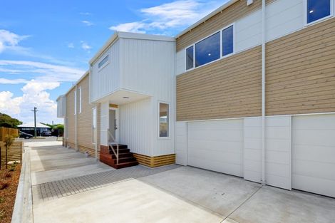 Photo of property in 2/23 Howe Street, New Brighton, Christchurch, 8083