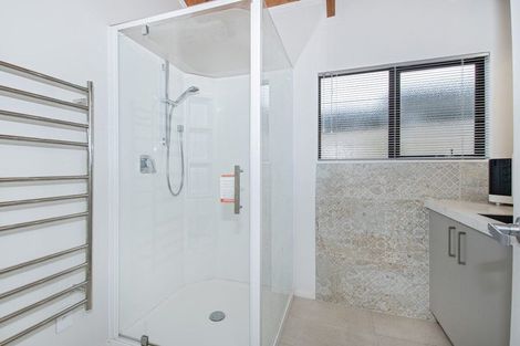 Photo of property in 292b Western Hills Drive, Avenues, Whangarei, 0110