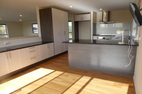Photo of property in 2 Vanessa Crescent, Glendowie, Auckland, 1071