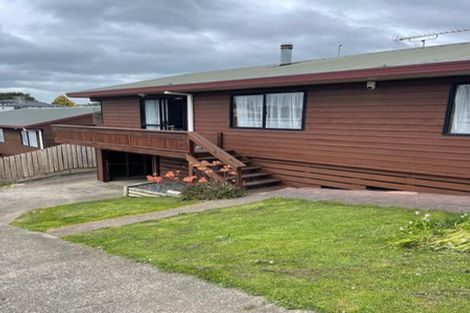 Photo of property in 2/10 Don Street, Papakura, 2110