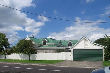 Photo of property in 10 Cowper Street, Devonport, Auckland, 0624