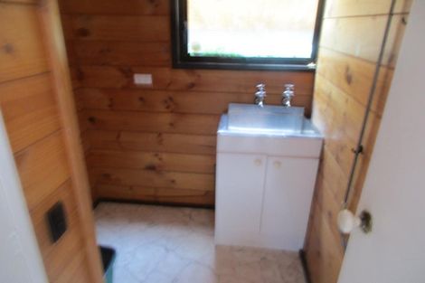 Photo of property in 21 Oriwa Street, Waikanae, 5036