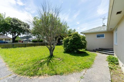 Photo of property in 32 Park Street, Foxton, 4814