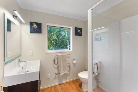 Photo of property in 52 Harakeke Road, Te Horo, Otaki, 5581