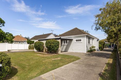 Photo of property in 9 Hammond Road, Taradale, Napier, 4112