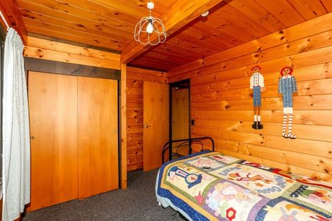 Photo of property in 5 Kaitake Place, Oakura, 4314