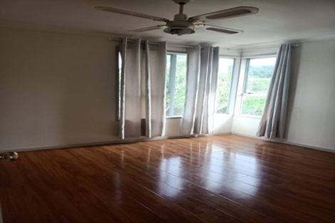 Photo of property in 37 Awaruku Road, Torbay, Auckland, 0630