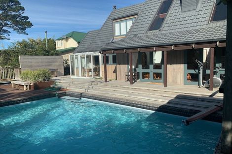 Photo of property in 94 Kowhai Road, Campbells Bay, Auckland, 0630