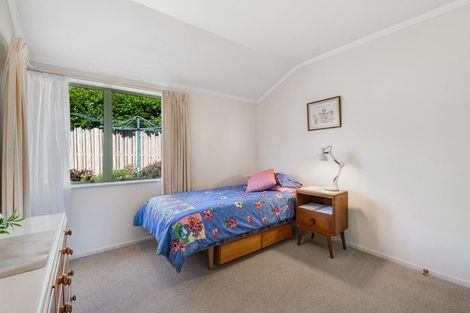 Photo of property in 6 The Boulevard, Red Beach, 0932