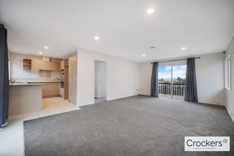 Photo of property in 21 Edgware Road, West Harbour, Auckland, 0618