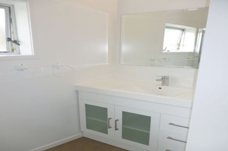 Photo of property in 1/27 Brandon Road, Glen Eden, Auckland, 0602