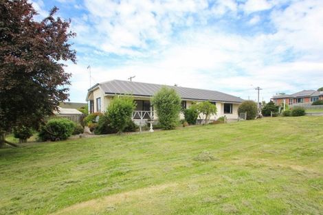 Photo of property in 11a Oban Street, Holmes Hill, Oamaru, 9401