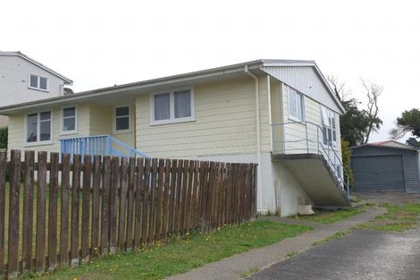Photo of property in 55 Westmeath Street, Waitangirua, Porirua, 5024