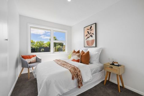 Photo of property in 8 Compton Street, Woolston, Christchurch, 8062