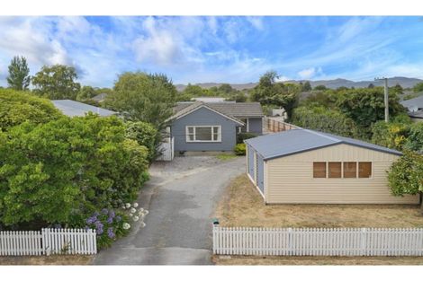 Photo of property in 47 Aorangi Road, Bryndwr, Christchurch, 8053