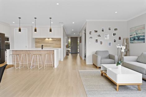 Photo of property in 39 Mike Smith Drive, Cambridge, 3434