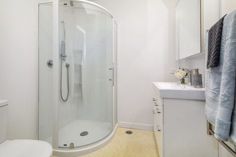 Photo of property in 8a Hollies Crescent, Johnsonville, Wellington, 6037