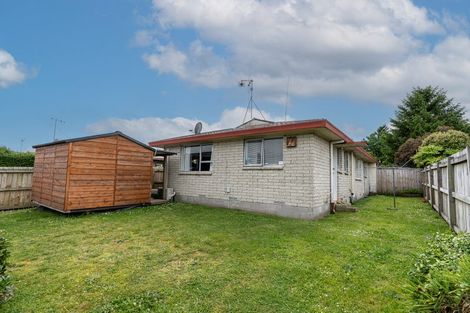 Photo of property in 8 Leslie Place, Deanwell, Hamilton, 3206