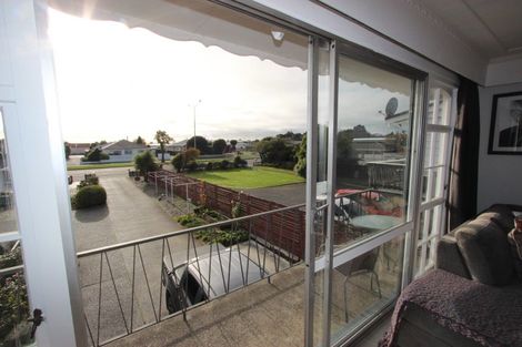 Photo of property in 1/677 Tay Street, Hawthorndale, Invercargill, 9810