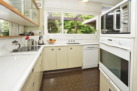 Photo of property in 162 Cambridge Road, Hillcrest, Hamilton, 3216