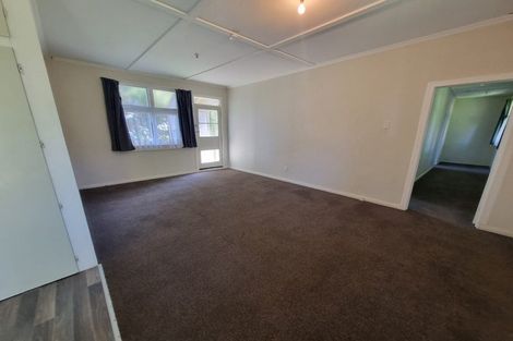 Photo of property in 19 Ruapehu Street, Castlecliff, Wanganui, 4501