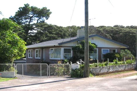 Photo of property in 36 Blease Street, New Lynn, Auckland, 0600