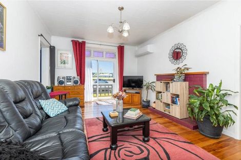 Photo of property in 13 Hakanoa Street, Huntly, 3700