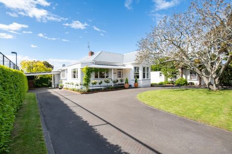 Photo of property in Rosewood, 39 Napier Terrace, Hospital Hill, Napier, 4110