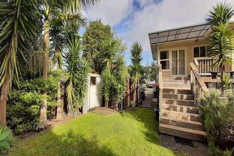Photo of property in 60 Moore Street, Hillcrest, Auckland, 0627