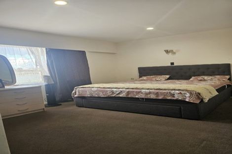 Photo of property in 2/2a Hutt Road, Manurewa, Auckland, 2102