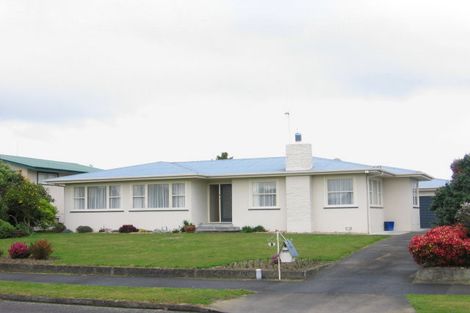 Photo of property in 7 Goodwyn Crescent, Hokowhitu, Palmerston North, 4410