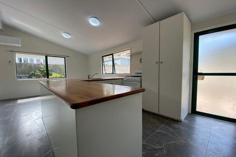 Photo of property in 1014a Great North Road, Point Chevalier, Auckland, 1022