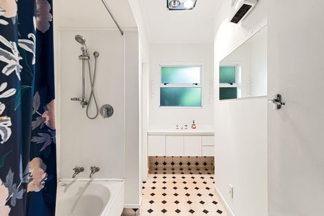 Photo of property in 26 Kakanui Avenue, Hillcrest, Hamilton, 3216