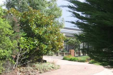 Photo of property in 11 Te Hoe Grove, Pinehill, Auckland, 0632