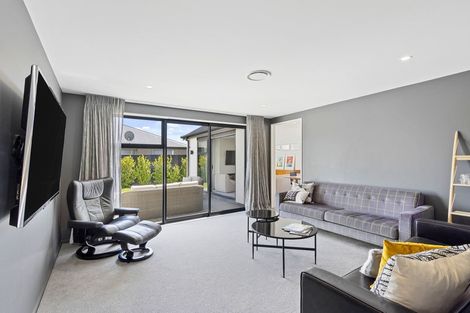 Photo of property in 15 Luxembourg Crescent, Halswell, Christchurch, 8025