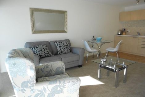 Photo of property in 2/180 Peterborough Street, Christchurch Central, Christchurch, 8013