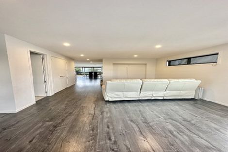 Photo of property in 68 Arran Road, Browns Bay, Auckland, 0630