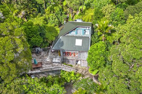 Photo of property in 121 Waihirere Drive, Tuateawa, Coromandel, 3583